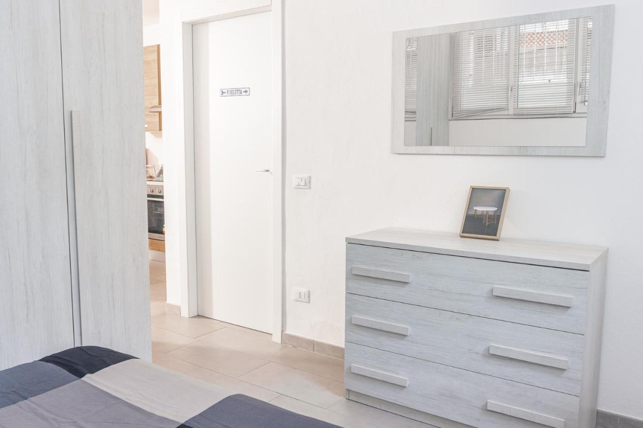 Staurenghi Red Apartment Varese Dış mekan fotoğraf